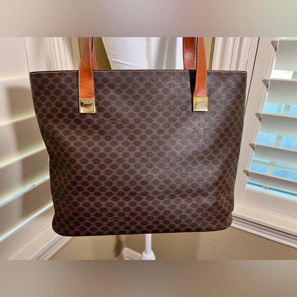 👜AUTHENTIC👜 Celine Macadam Vintage Monogram Tote with Gold Detail - Picture 9 of 16